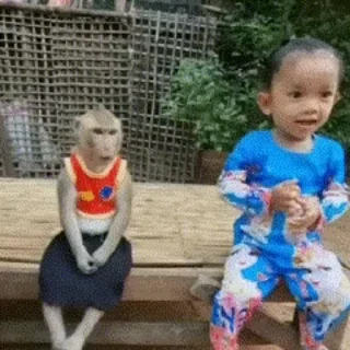 👧