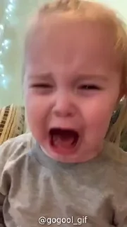 😭
