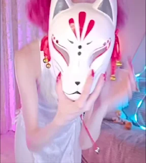 👺
