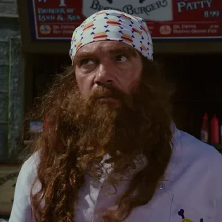 🤨