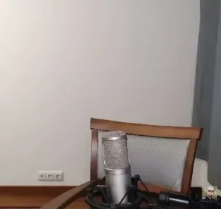 💭