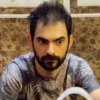 😶