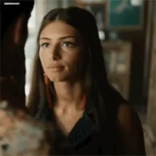 😐