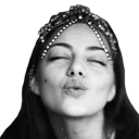 😘