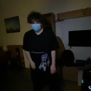 🕺