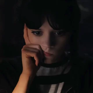 😐