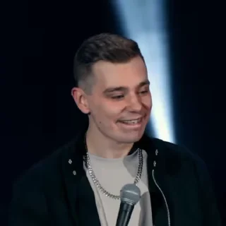 😁