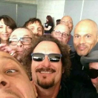 😎
