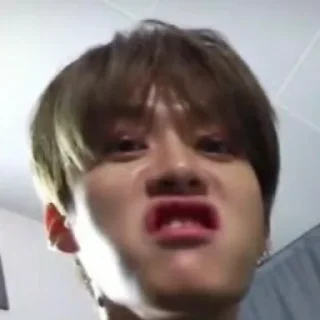 😬