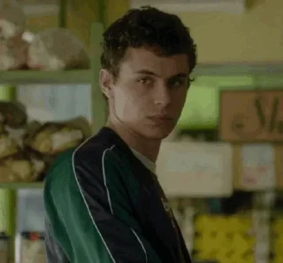 😐