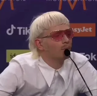 joostklein :: @fStikBot