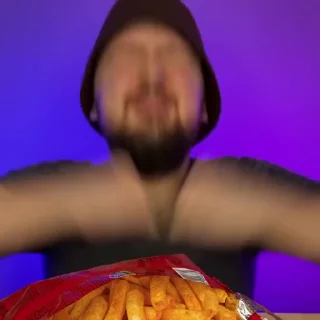 👹