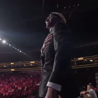 🤩