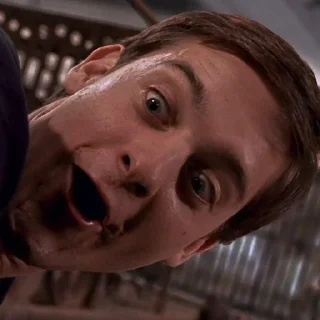 😮