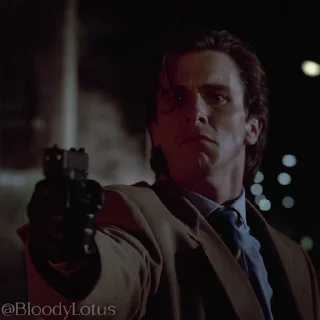 😨