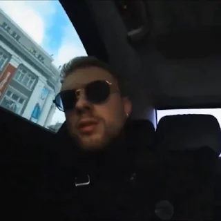 😎