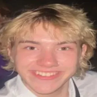 👹
