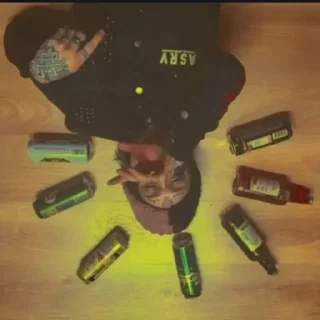 🙀