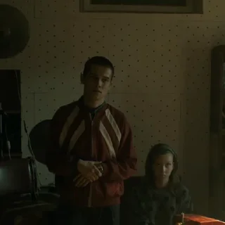 😐