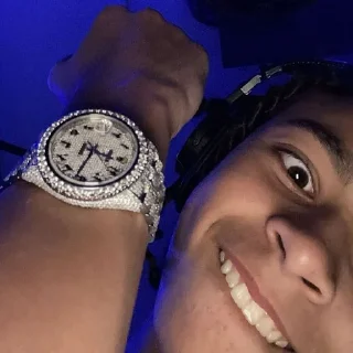 😁
