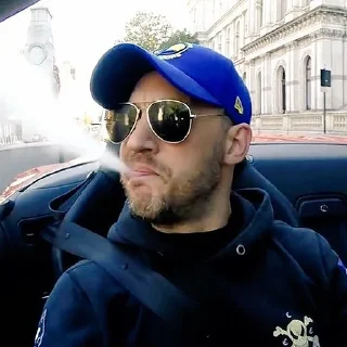 😎