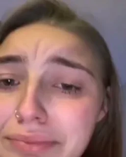 😭