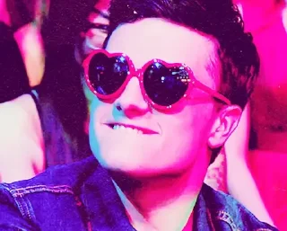 😎