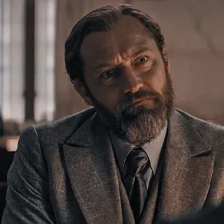 🎬