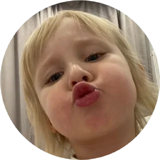😘