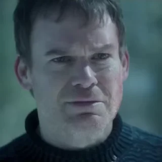 😣