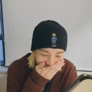 😁