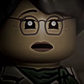 😨