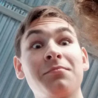 😳