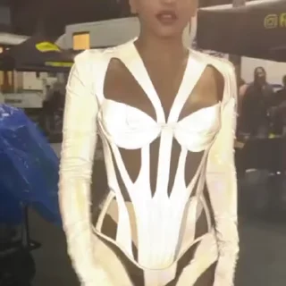 🤠