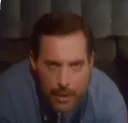 😠