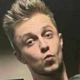 😙