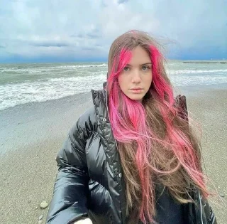 😶