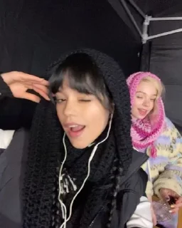 😉