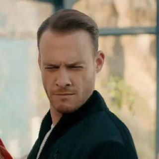 😑