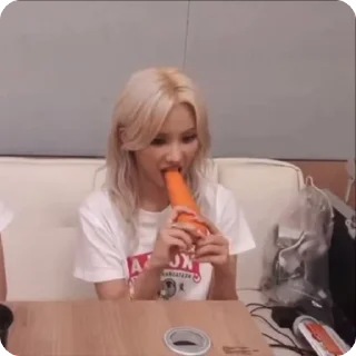 🥲