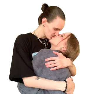 👩‍❤️‍👨