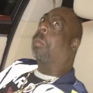😳