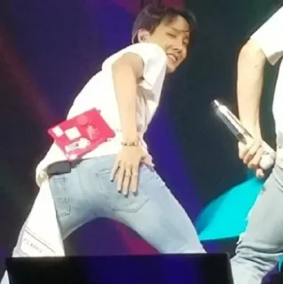 🤘