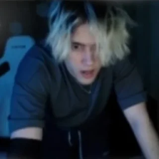 😶