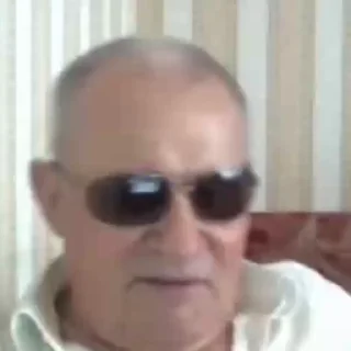 😝