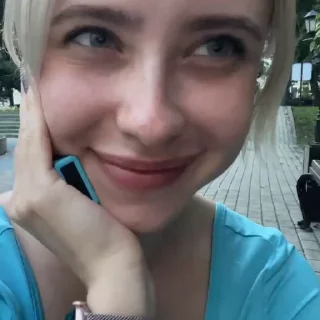 👀