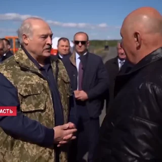 ✊