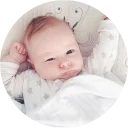 👶