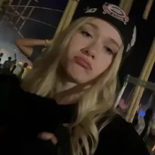 🫠