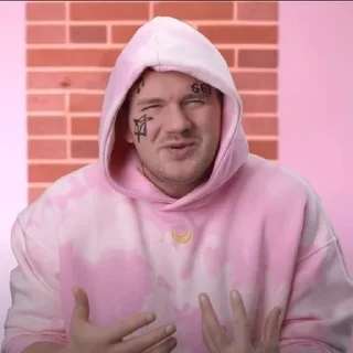 🤨